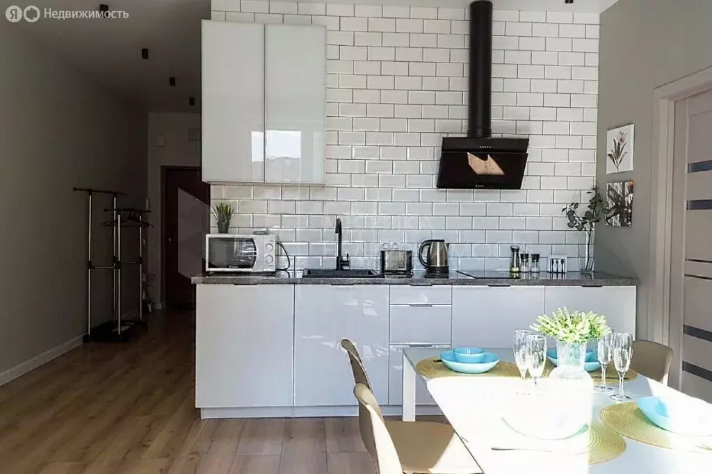 1-комнатная квартира: Тюмень, улица Сакко, 24 (44 м) - Фото 1