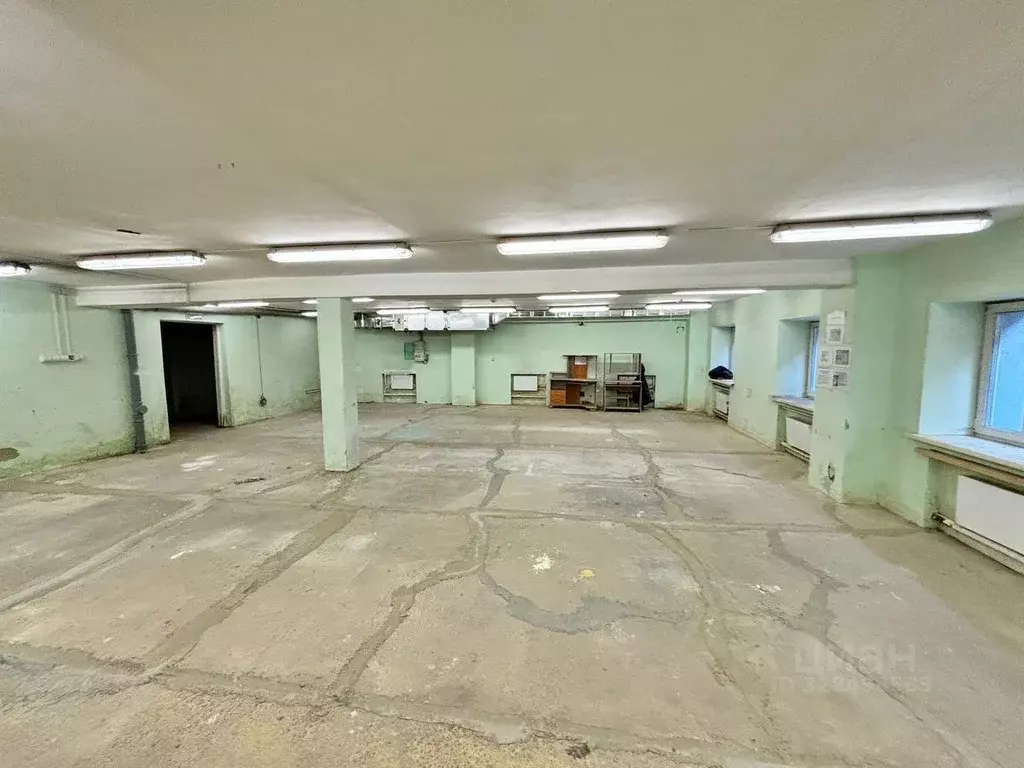 Помещение свободного назначения в Саха (Якутия), Нерюнгри ул. ... - Фото 1