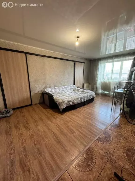 3-комнатная квартира: Кызыл, улица Ленина, 46 (54 м) - Фото 1