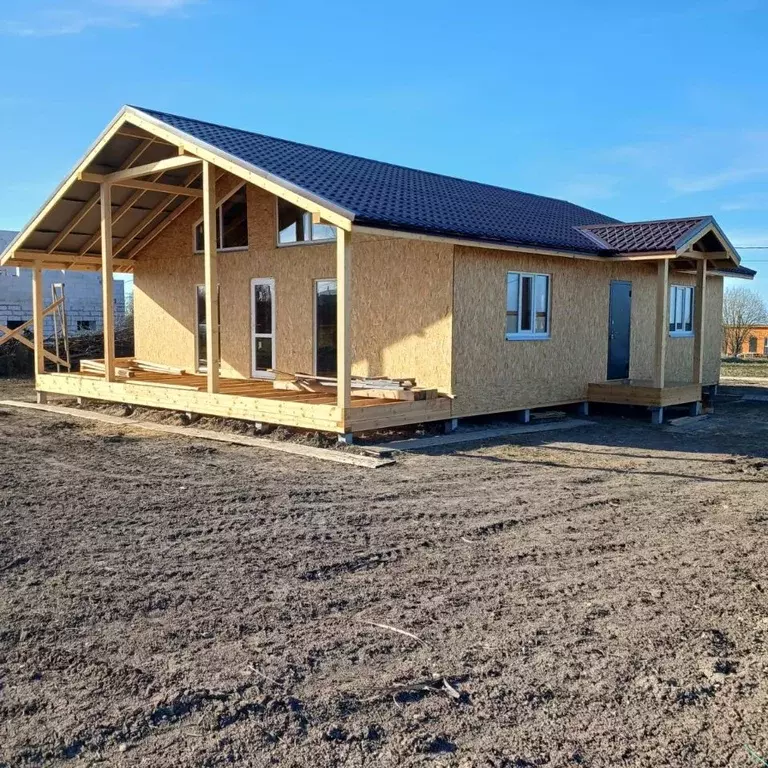 Дом в Ленинградская область, Ломоносовский район, д. Гостилицы  (140 ... - Фото 2