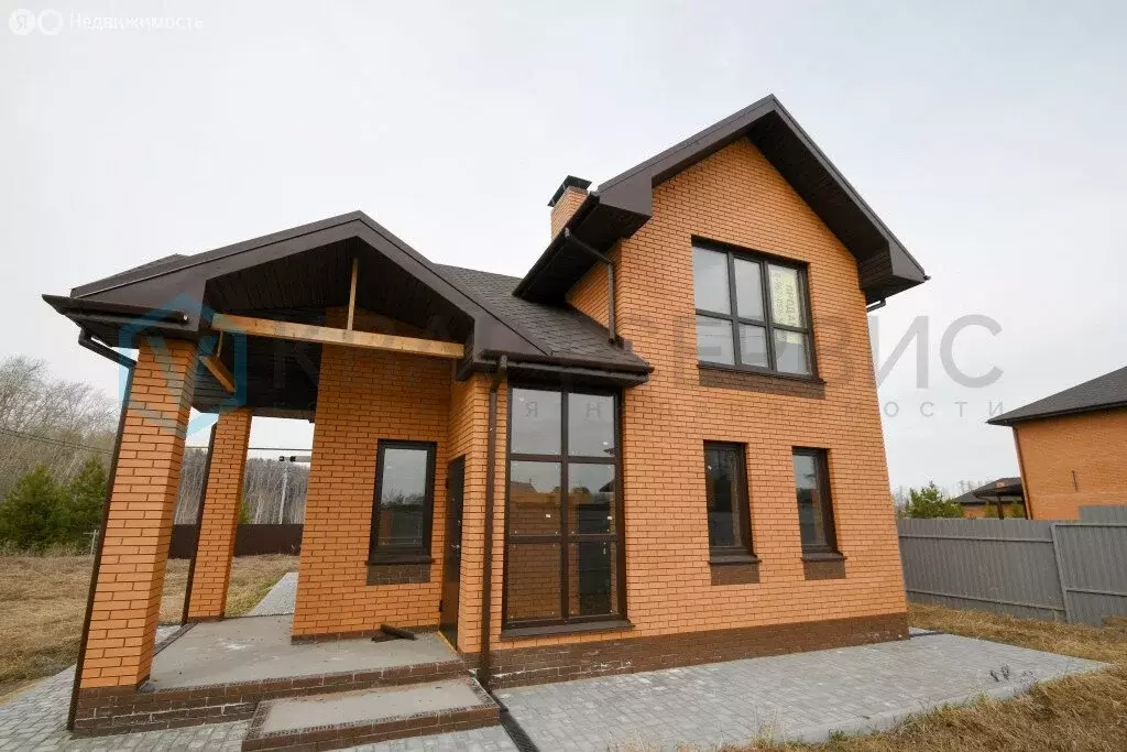 Дом в село Усть-Заостровка, 4-я Северная улица (154 м) - Фото 1