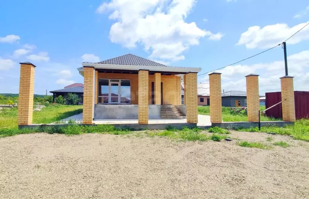 Дом в Адыгея, Майкоп Российская ул. (120 м) - Фото 1