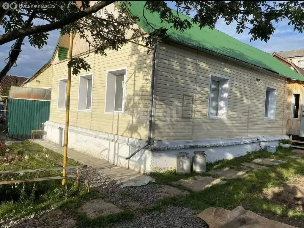 Дом в Углеуральский, Квартальная улица (99 м) - Фото 0