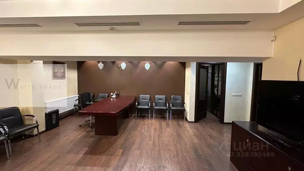 Офис в Татарстан, Казань ул. Габдуллы Кариева, 3 (402 м) - Фото 2