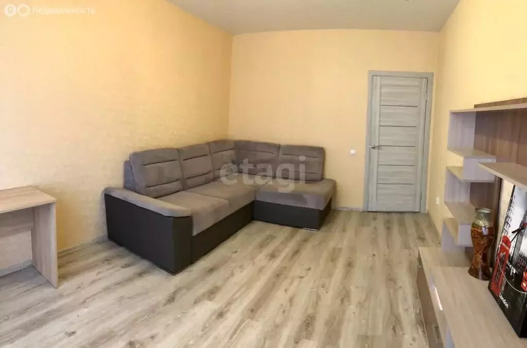 1-комнатная квартира: Калининград, улица Каштановая Аллея, 167 (37.1 ... - Фото 1