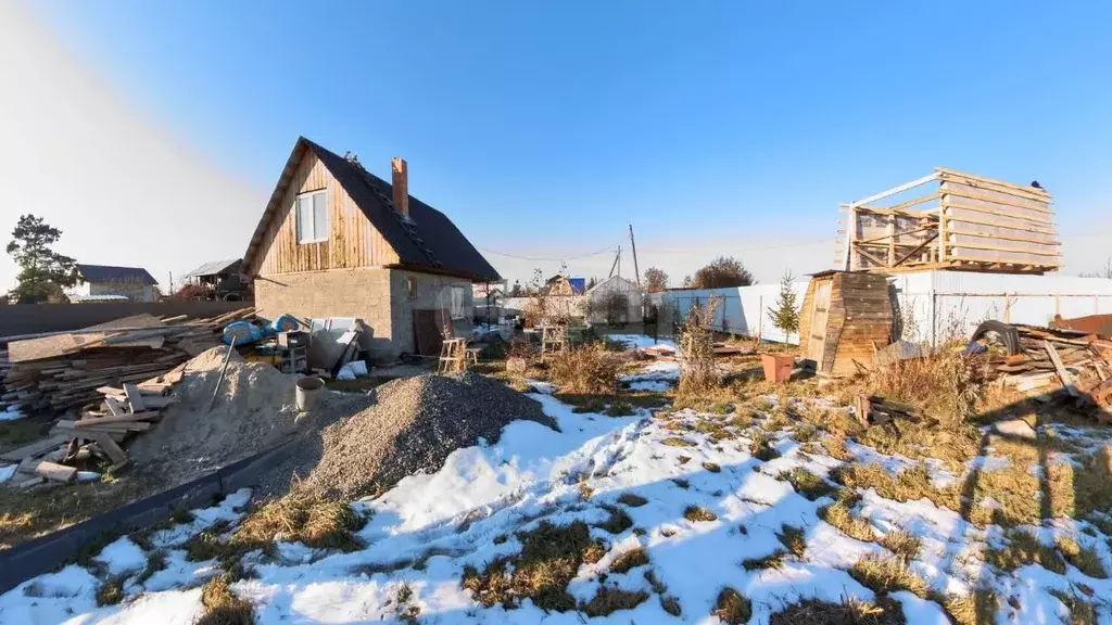 Дом в Тюменская область, Тюмень Салют СНТ, ул. Цветочная (29 м) - Фото 0