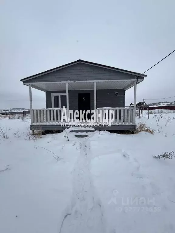 Дом в Ленинградская область, Ломоносовский район, Аннинское городское ... - Фото 1