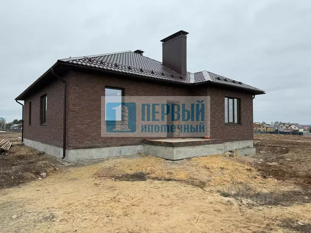 Дом в Марий Эл, Медведевский район, Пекшиксолинское с/пос, д. Шоядур ... - Фото 1