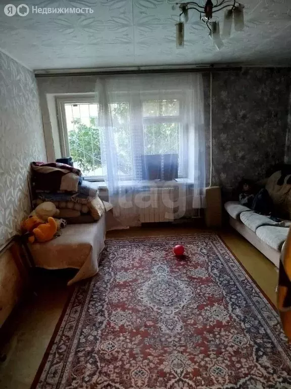 3-комнатная квартира: Энгельс, улица Тельмана, 33 (62 м) - Фото 1