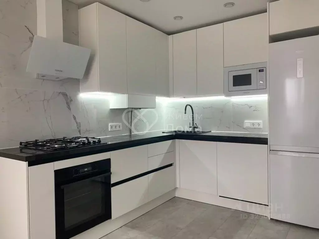 2-к кв. Волгоградская область, Волгоград ул. Имени Гвардии Капитана ... - Фото 1