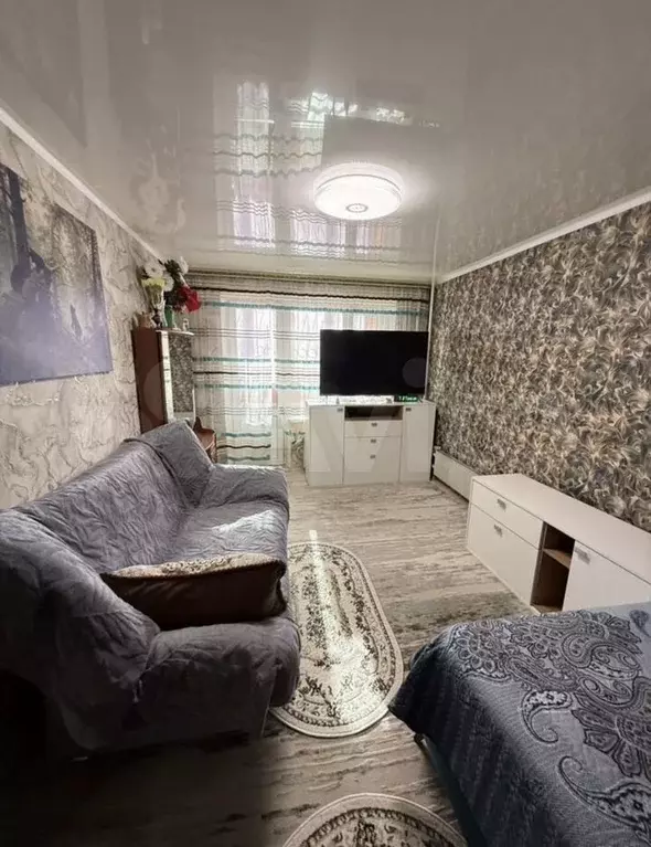 1-к. квартира, 35 м, 1/10 эт. - Фото 1