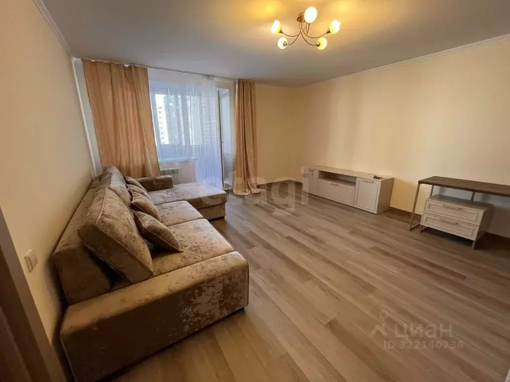 2-к кв. Татарстан, Казань ул. 2-я Азинская, 1Г (66.0 м) - Фото 1