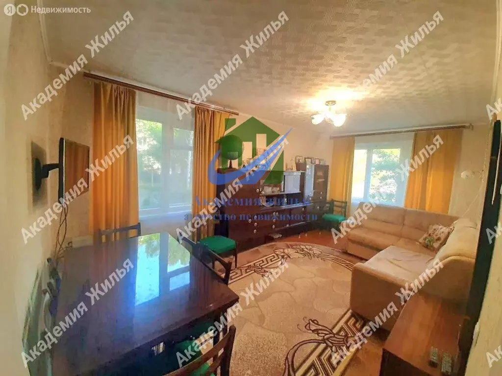 3-комнатная квартира: Орск, микрорайон Новый город, улица ... - Фото 2