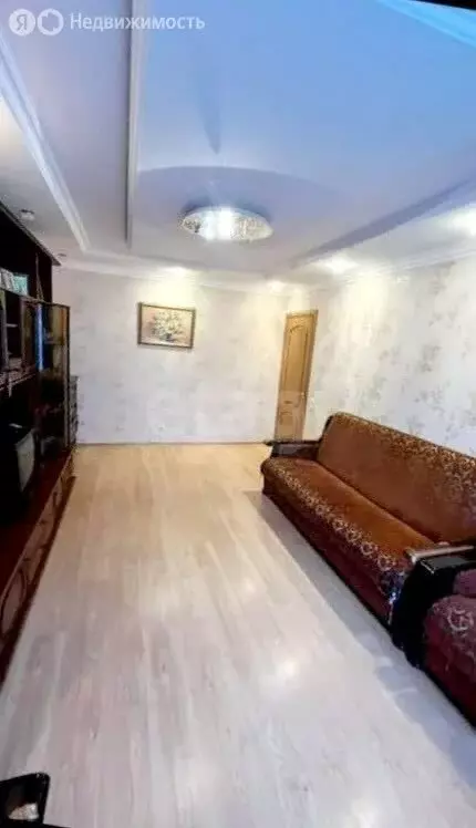3-комнатная квартира: Ржев, улица Чкалова, 48 (66.8 м) - Фото 1