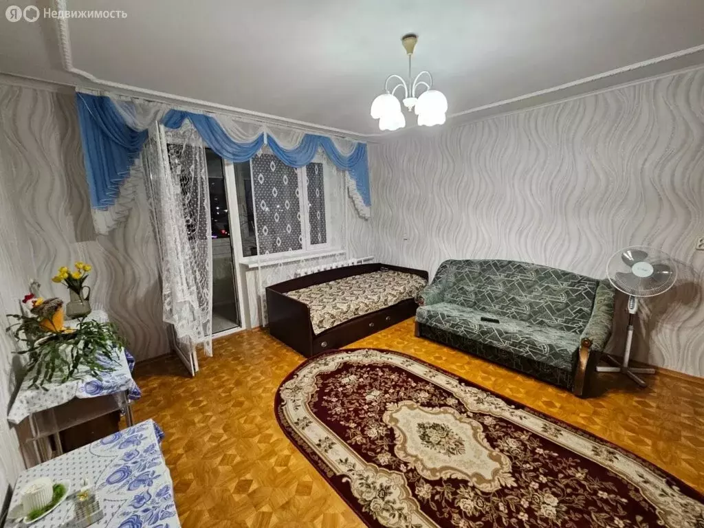 1-комнатная квартира: Калининград, улица Багратиона, 158 (38 м) - Фото 1