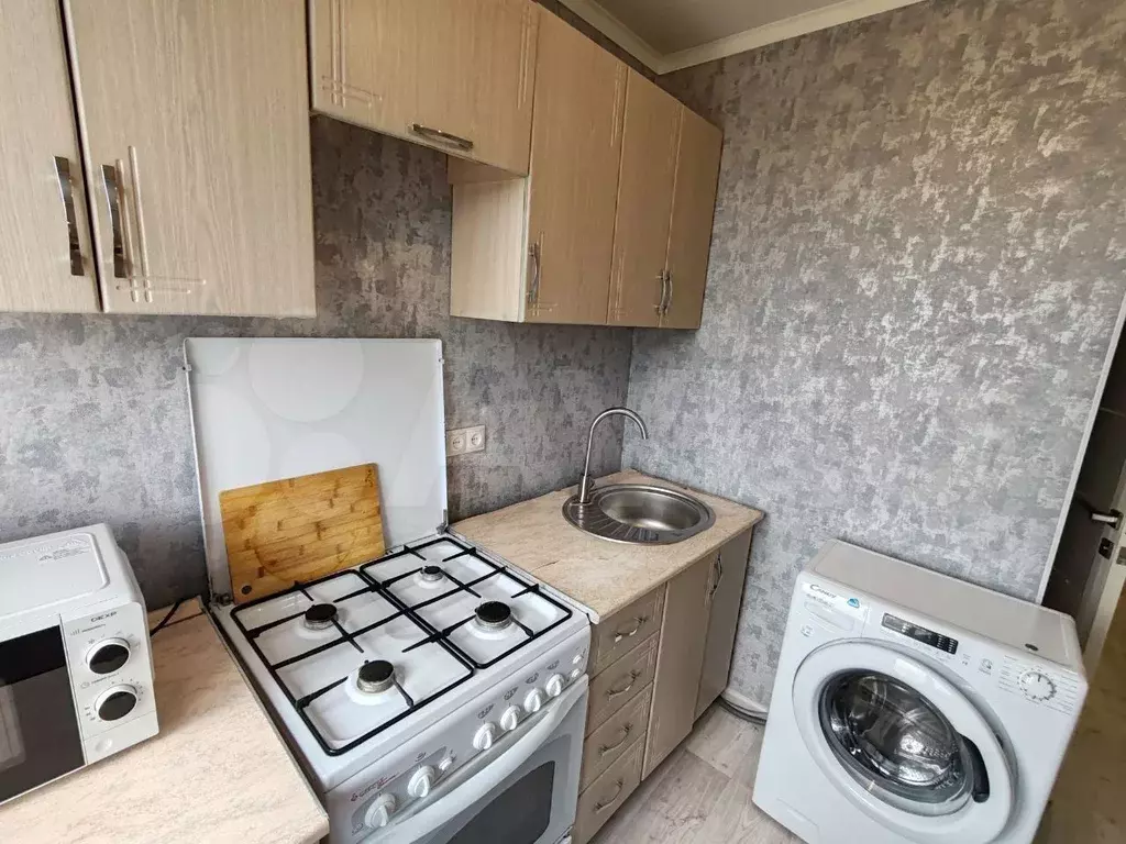 1-к. квартира, 33 м, 6/9 эт. - Фото 1
