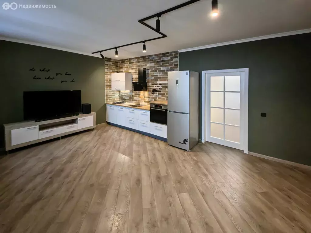 3-комнатная квартира: Сестрорецк, Приморское шоссе, 352 (96.6 м) - Фото 1