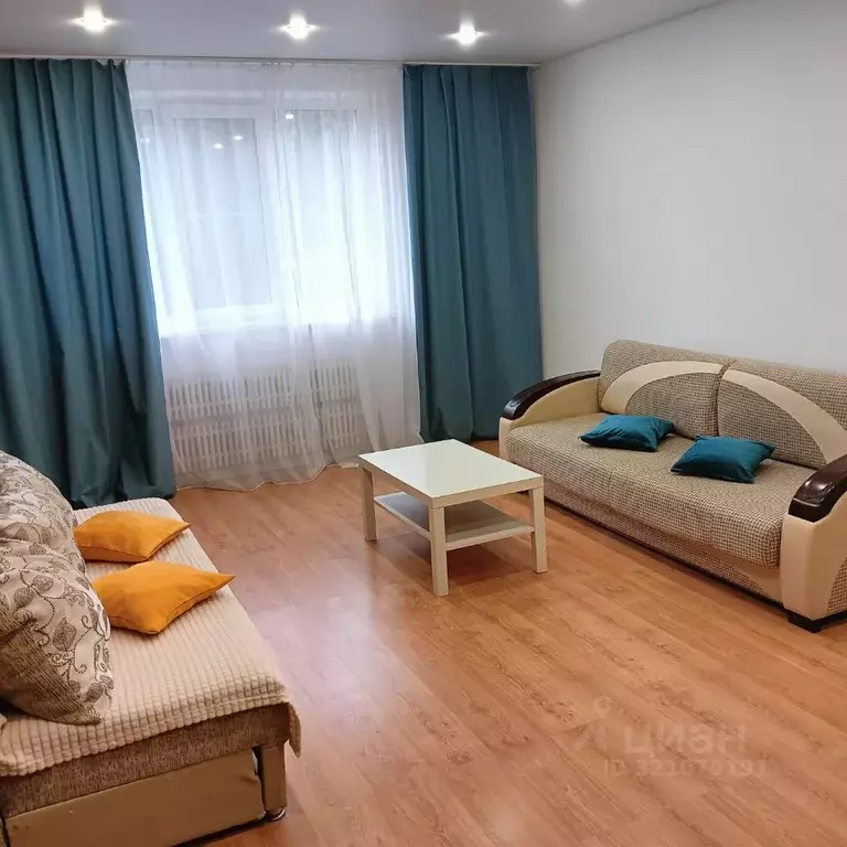 3-к кв. Воронежская область, Воронеж ул. Карла Маркса, 116а (85.0 м) - Фото 1