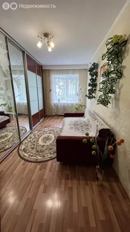 2-комнатная квартира: Верхняя Пышма, улица Машиностроителей, 12 (58 м) - Фото 0