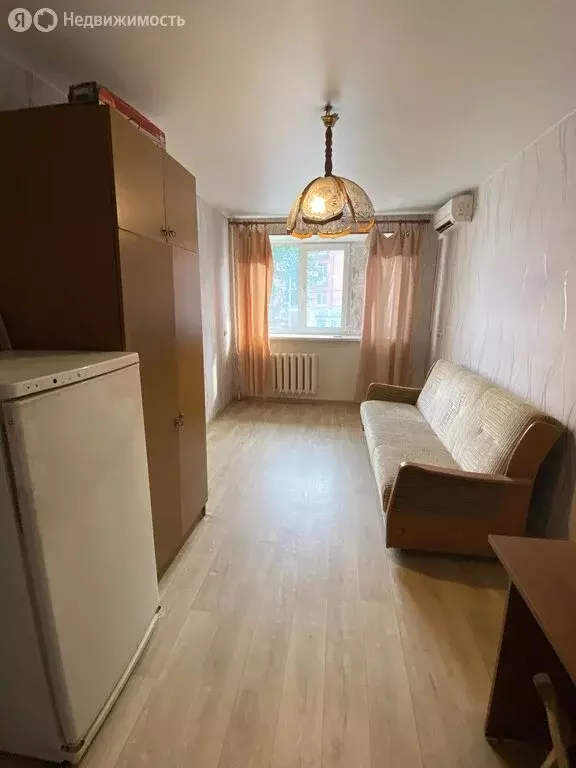 1к в 2-комнатной квартире (15 м) - Фото 1