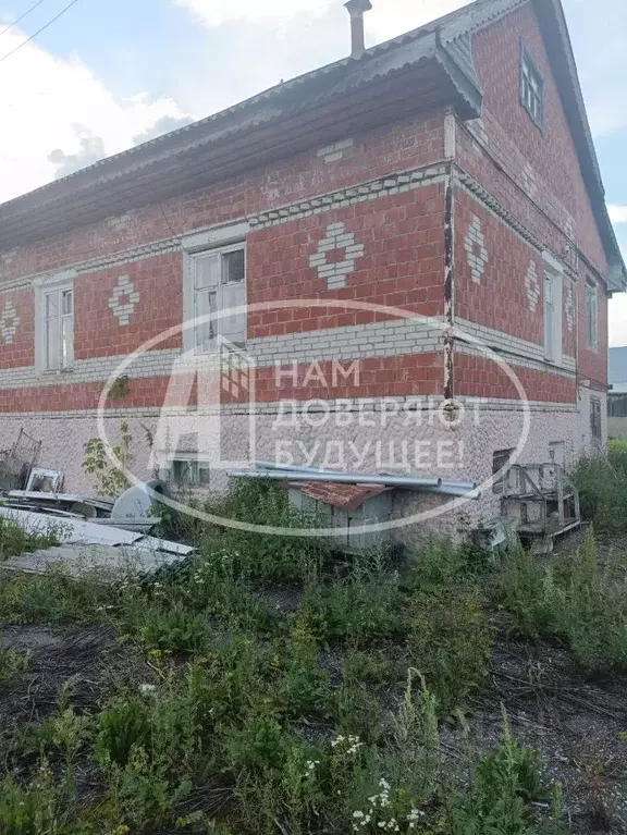 Дом в Пермский край, Чернушка Уральская ул. (100 м) - Фото 2
