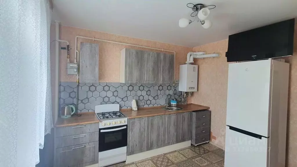 1-к кв. Крым, Керчь ул. Олега Кошевого, 32 (45.0 м) - Фото 0