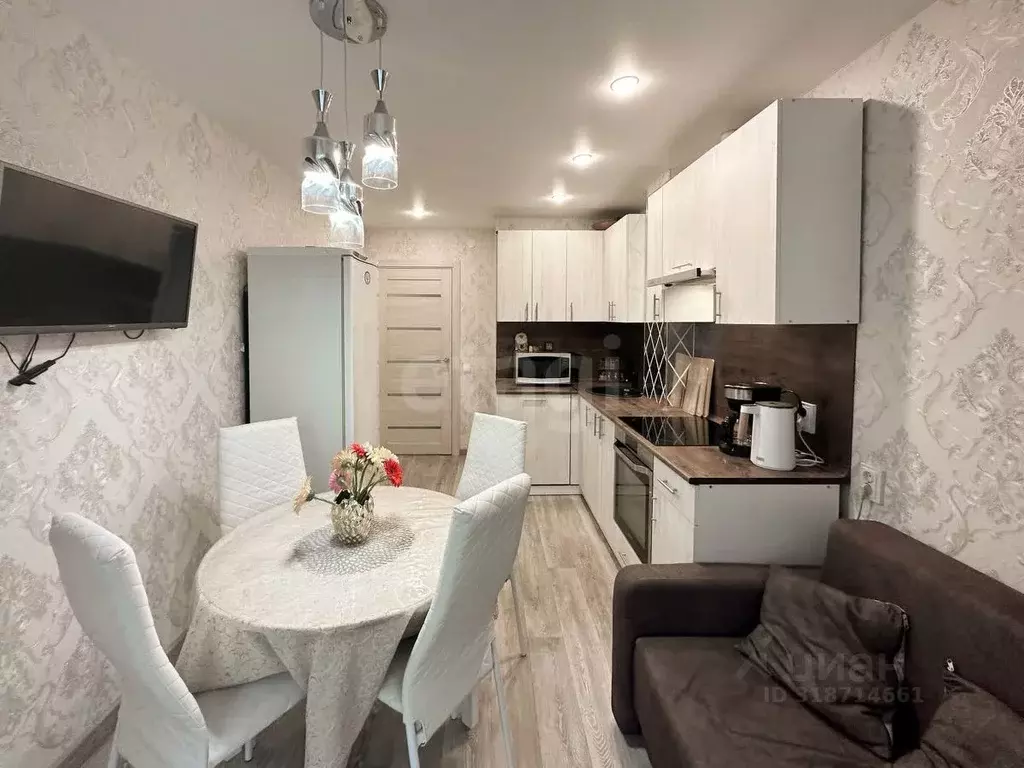 2-к кв. Псковская область, Псков ул. Алексея Алехина, 3 (53.2 м) - Фото 1