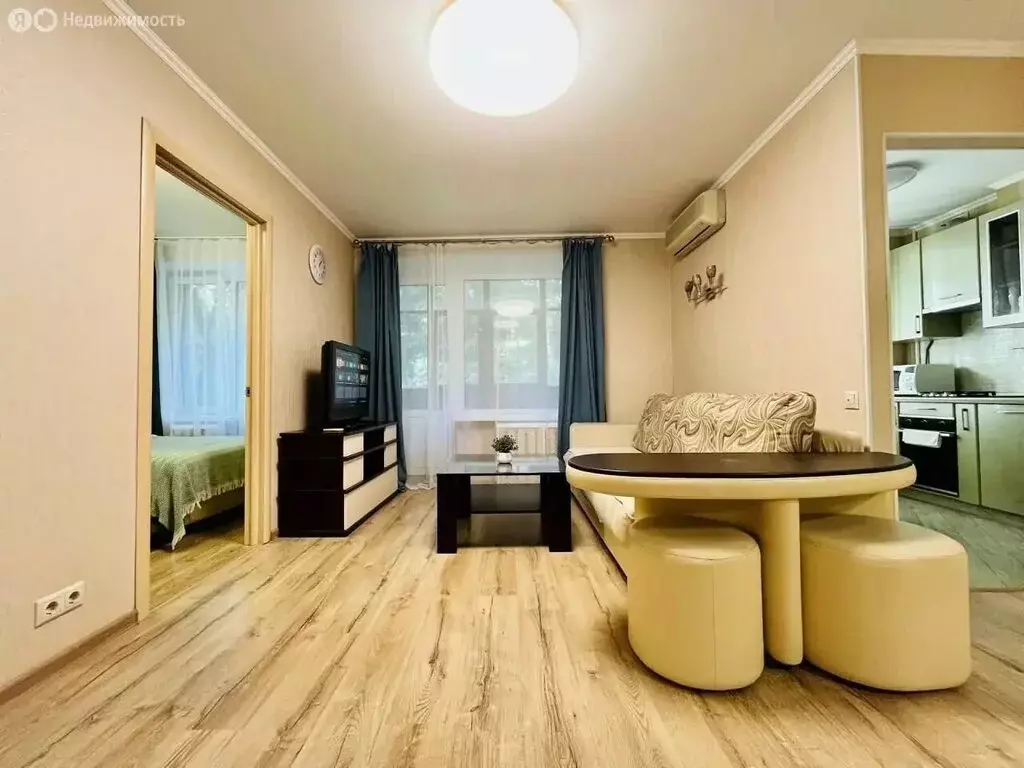 2-комнатная квартира: Москва, Новочерёмушкинская улица, 42к1 (45 м) - Фото 1