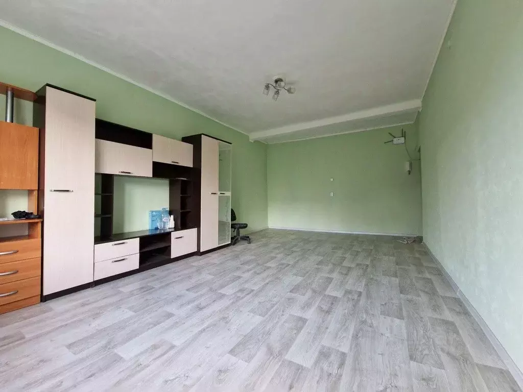 Комната Свердловская область, Екатеринбург ул. Кировградская, 7 (25.7 ... - Фото 0