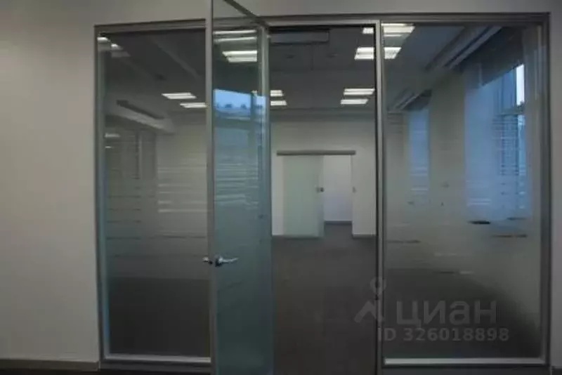 Офис в Санкт-Петербург Петроградская наб., 18 (90 м) - Фото 1