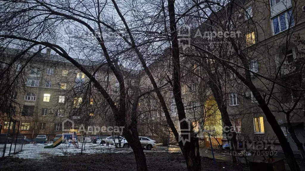 3-к кв. Волгоградская область, Волгоград ул. Кузнецова, 22 (76.1 м) - Фото 2