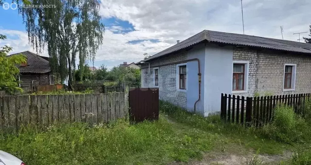 3-комнатная квартира: Брянск, улица Победы, 20 (59 м) - Фото 1