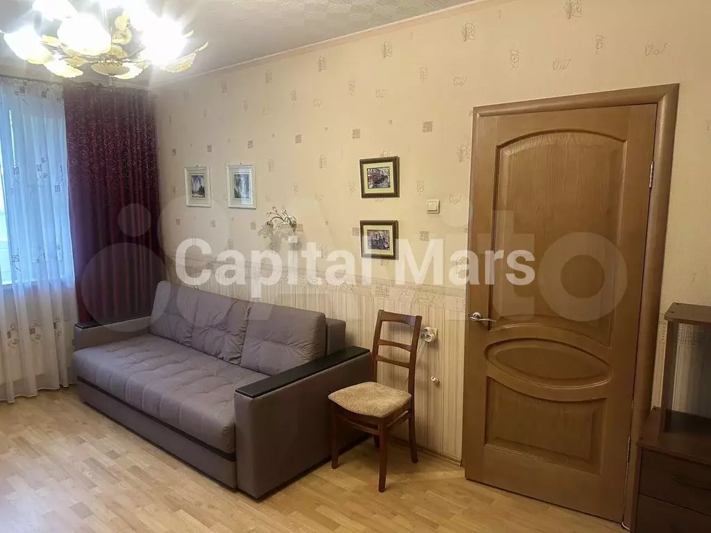 1-к. квартира, 38 м, 4/17 эт. - Фото 0