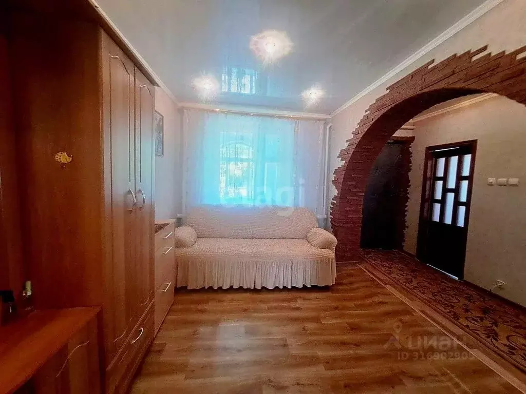 Дом в Белгородская область, Валуйский муниципальный округ, с. Шелаево ... - Фото 1
