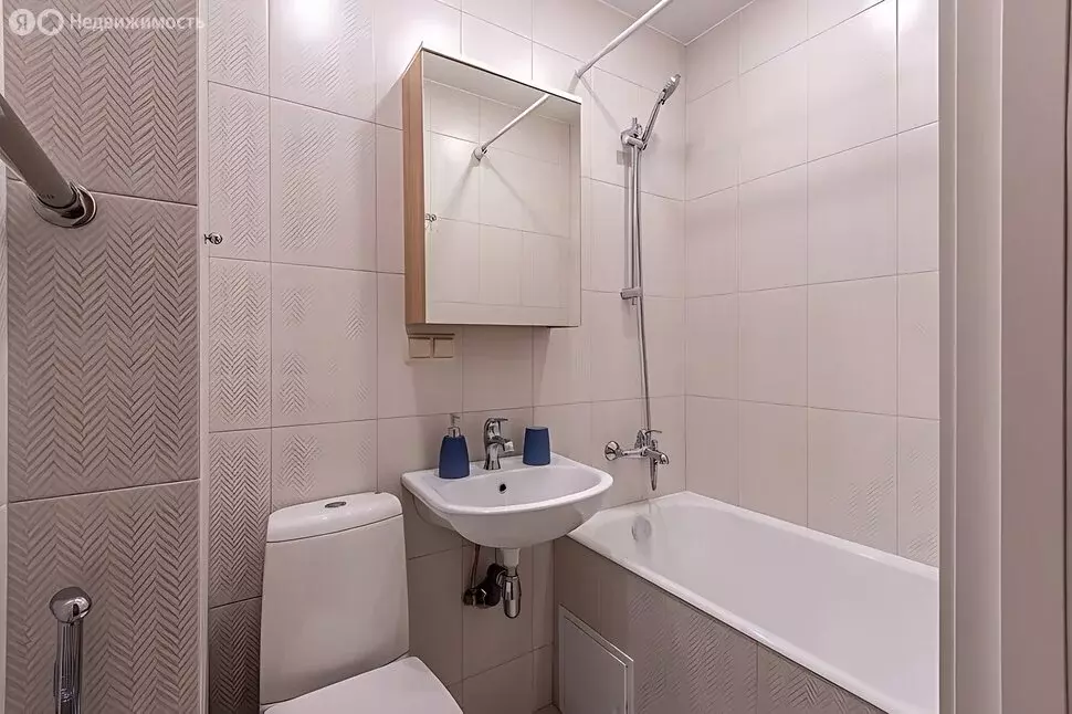 2-комнатная квартира: Горбатов, улица Ломоносова, 21 (47 м) - Фото 0