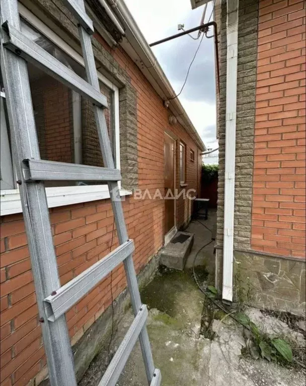 Дом в Ростовская область, Ростов-на-Дону ул. 2-я Реактивная, 4 (60 м) - Фото 1