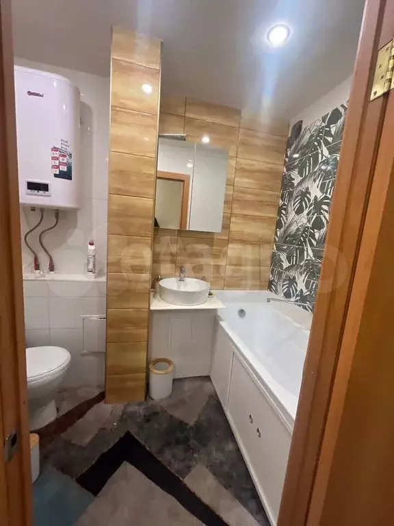 4-к. квартира, 61 м, 1/2 эт. - Фото 0