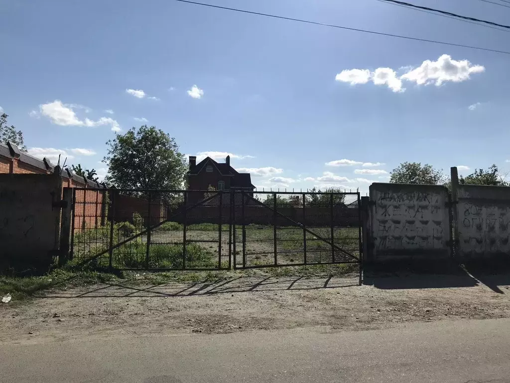 Участок в Краснодарский край, Лабинск ул. Чайковского, 6 (17.0 сот.) - Фото 0