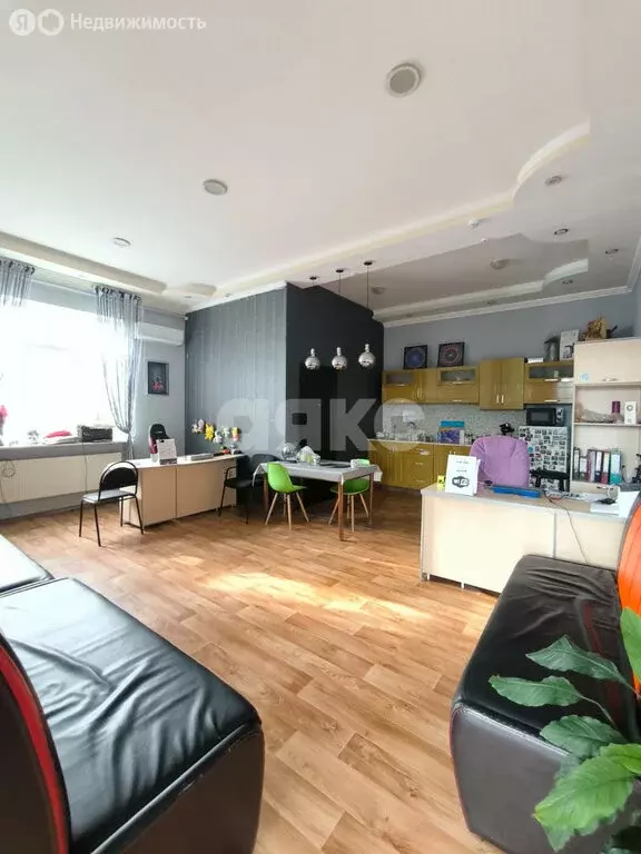 Помещение свободного назначения (220 м) - Фото 1