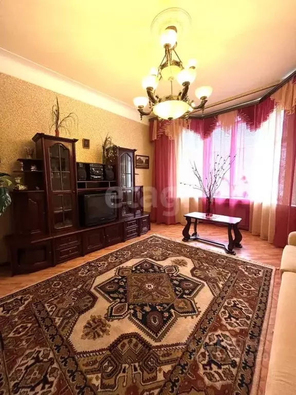2-к кв. Нижегородская область, Выкса ул. Красные зори, 33 (73.3 м) - Фото 0