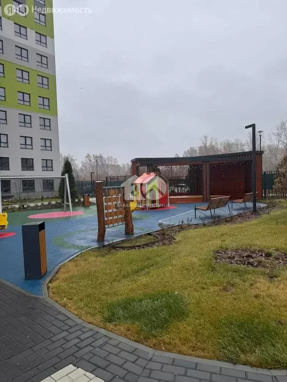 2-комнатная квартира: Мочищенский сельсовет, посёлок Озёрный, ... - Фото 2