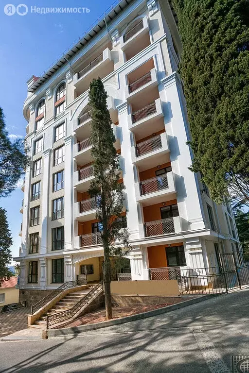 2-комнатная квартира: Ялта, улица Щорса, 10В (71.7 м) - Фото 1