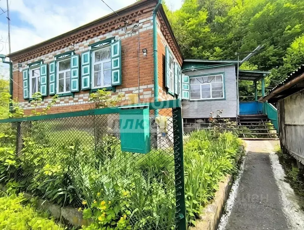 Дом в Краснодарский край, Апшеронск Заречная ул. (100 м) - Фото 1