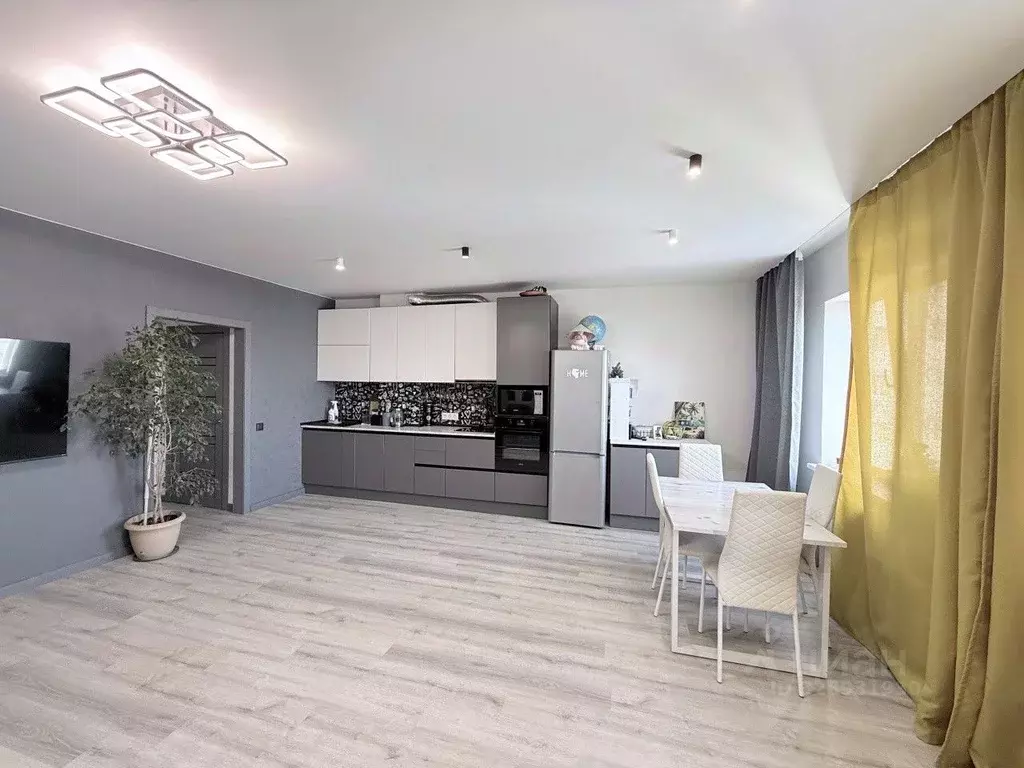 3-к кв. Башкортостан, Уфа Российская ул., 25 (84.6 м) - Фото 2