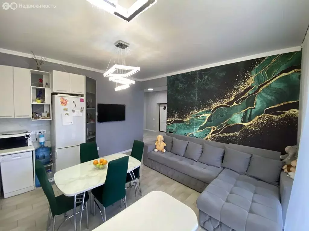 Дом в Новокубанск, Цветочный переулок (140 м) - Фото 1