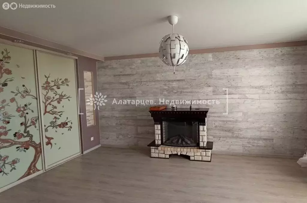 2-комнатная квартира: Томск, проспект Ленина, 199 (58 м) - Фото 1