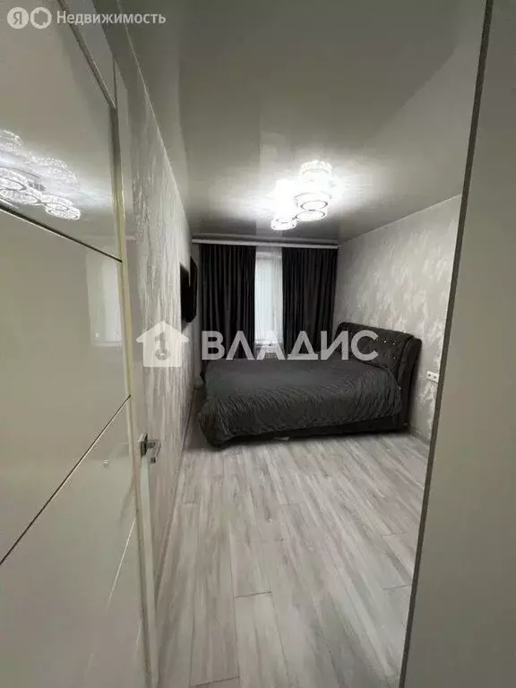 3-комнатная квартира: Москва, улица Полбина, 66 (69 м) - Фото 2