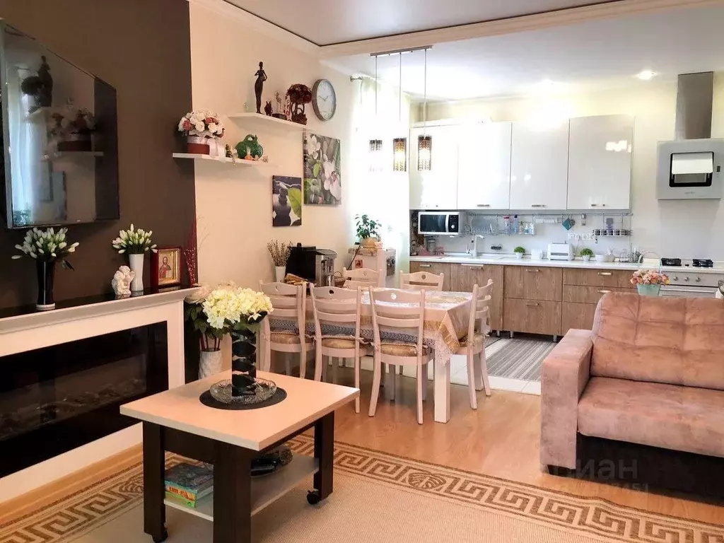 Квартира, 3 комнаты, 79.2 м - Фото 0