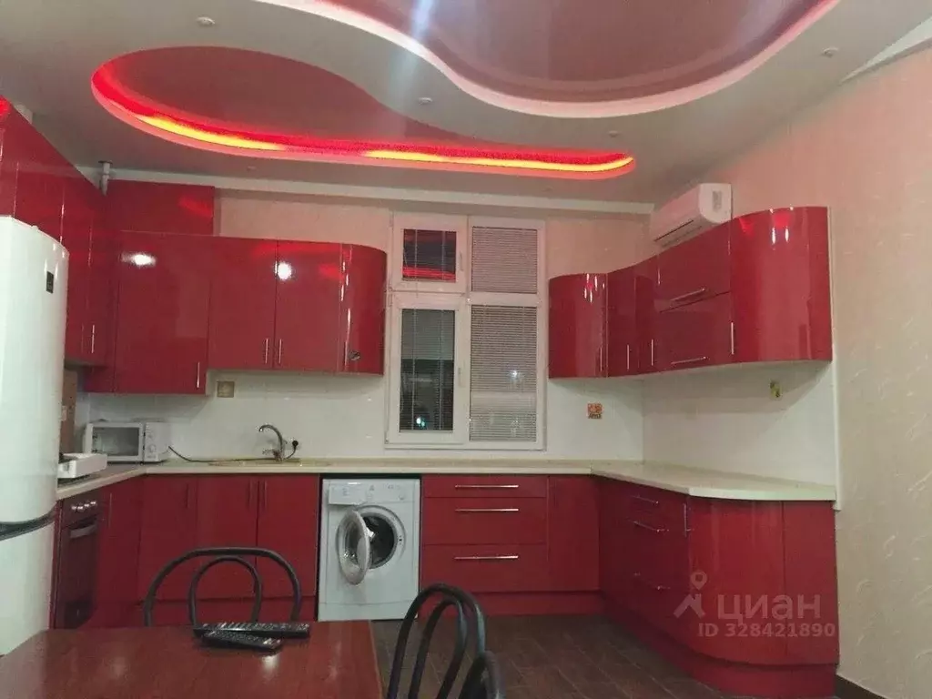 1-к кв. Севастополь просп. Победы, 2б (55.0 м) - Фото 1