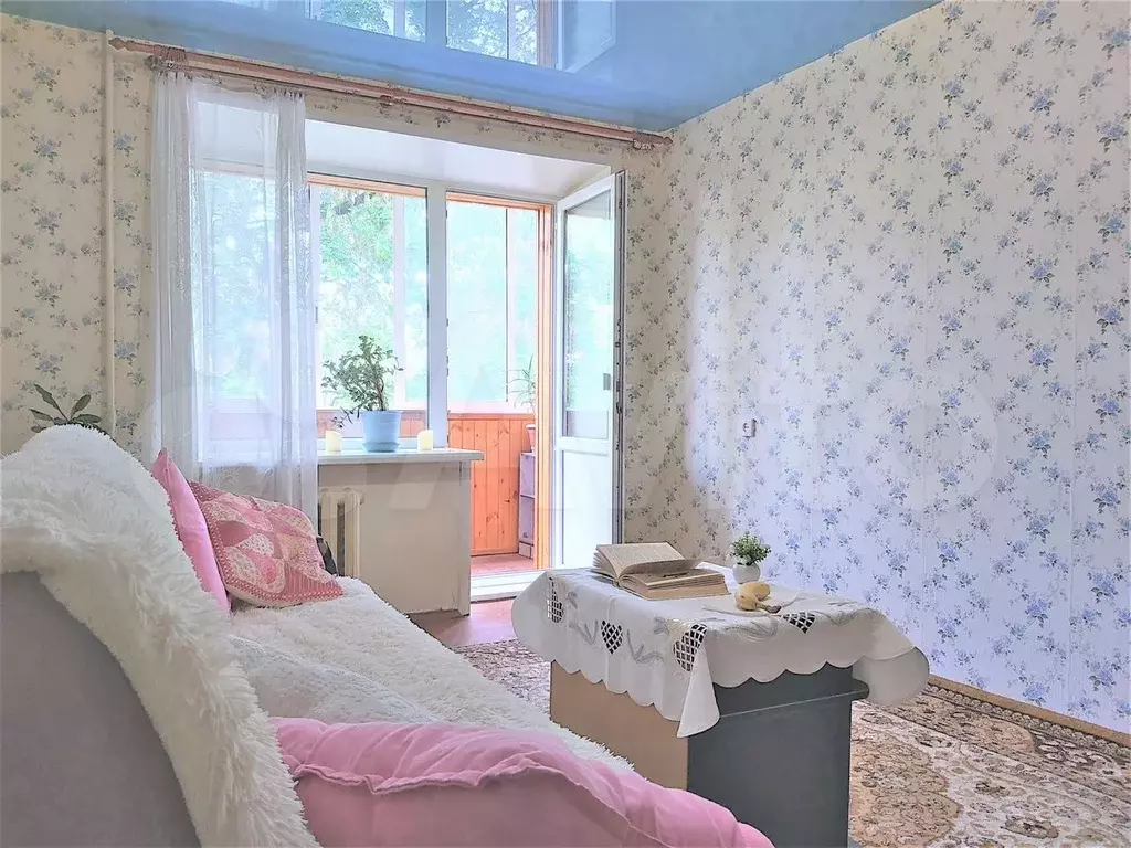Комната 18 м в 3-к., 3/5 эт. - Фото 1